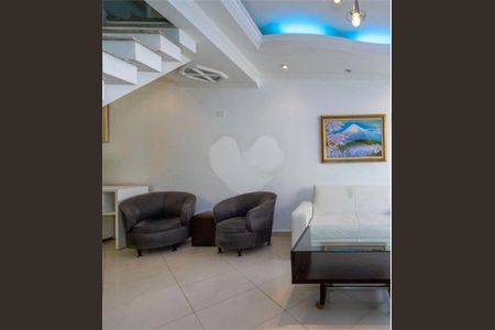 Casa de condomínio à venda com 120m², 3 quartos e 1 vaga