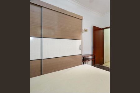 Casa de condomínio à venda com 120m², 3 quartos e 1 vaga