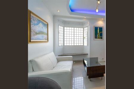 Casa de condomínio à venda com 120m², 3 quartos e 1 vaga
