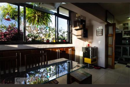 Apartamento à venda com 114m², 2 quartos e 2 vagas