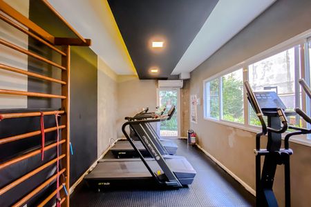 Apartamento à venda com 28m², 1 quarto e sem vaga Apartamento à venda com 28m², 1 quarto e sem vagaÁrea comum - Academia