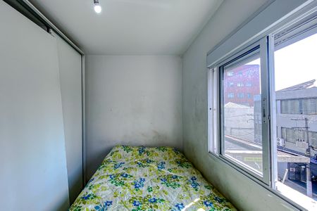 Apartamento à venda com 28m², 1 quarto e sem vagaSala/Quarto