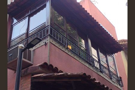 Casa à venda com 270m², 4 quartos e 1 vaga