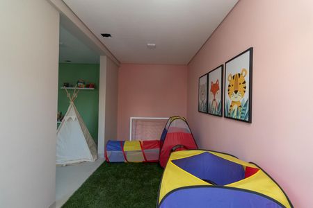 Apartamento à venda com 32m², 2 quartos e sem vagaÁrea comum