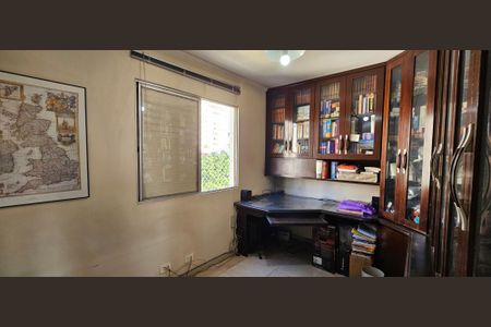 Apartamento para alugar com 90m², 3 quartos e 1 vagaQuarto