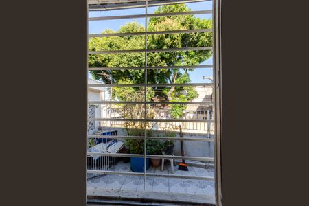 Casa à venda com 144m², 2 quartos e 3 vagasQuarto 2 - Janela