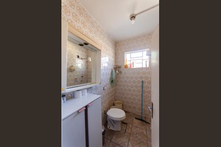 Casa à venda com 144m², 2 quartos e 3 vagasBanheiro 