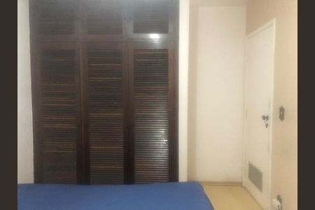 Casa à venda com 3 quartos, 180m² em Jardim das Vertentes, São Paulo