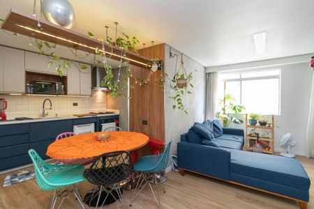 Sala de apartamento à venda com 3 quartos, 72m² em Cangaiba, São Paulo