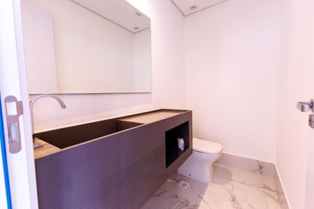 Apartamento para alugar com 155m², 3 quartos e 2 vagasBanheiro Social