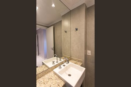 Apartamento à venda com 124m², 3 quartos e 2 vagasBanheiro da Suíte