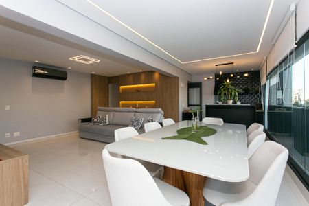 Apartamento à venda com 124m², 3 quartos e 2 vagasVaranda gourmet