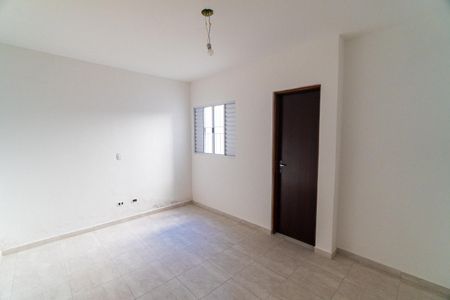 Casa à venda com 75m², 2 quartos e 2 vagasSuite 1