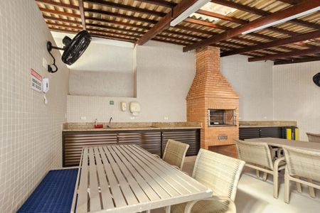 Apartamento para alugar com 95m², 3 quartos e 1 vagaÁrea de Lazer