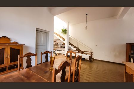 Casa à venda com 280m², 6 quartos e 2 vagasSala de Jantar