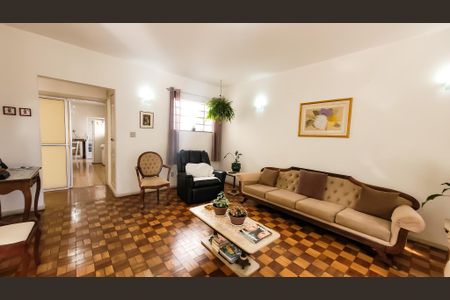 Casa à venda com 280m², 6 quartos e 2 vagasSala 1