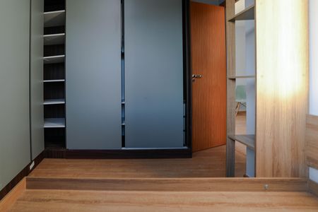 Quarto 2 de apartamento para alugar com 2 quartos, 40m² em Vila Sao Paulo, Mogi das Cruzes