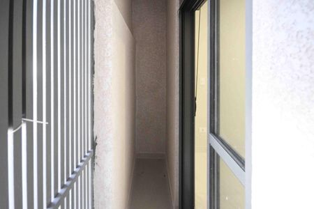 Apartamento para alugar com 33m², 1 quarto e sem vaga Apartamento para alugar com 33m², 1 quarto e sem vagaSacada/Quarto 2