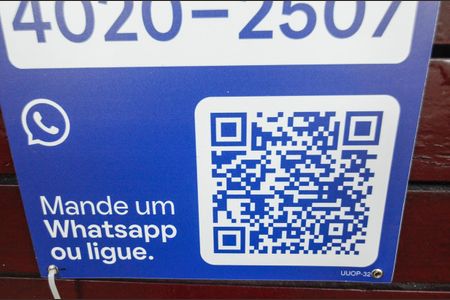Casa à venda com 200m², 4 quartos e 2 vagas Casa à venda com 200m², 4 quartos e 2 vagasPlaca