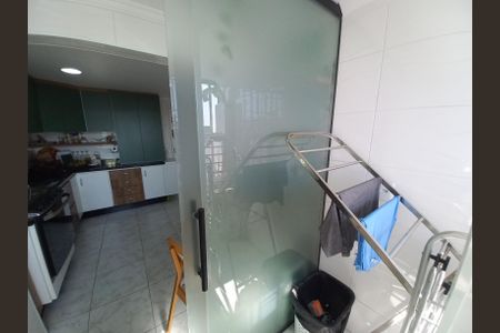 Apartamento para alugar com 154m², 2 quartos e 1 vaga Apartamento para alugar com 154m², 2 quartos e 1 vagaÁrea de Serviço