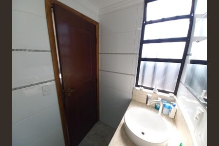 Apartamento para alugar com 154m², 2 quartos e 1 vaga Apartamento para alugar com 154m², 2 quartos e 1 vagaBanheiro da Suíte 2