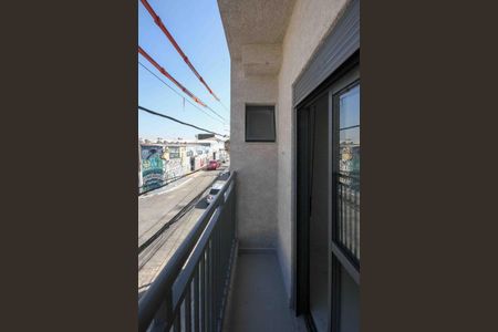 Apartamento para alugar com 47m², 2 quartos e sem vaga Apartamento para alugar com 47m², 2 quartos e sem vagaVaranda