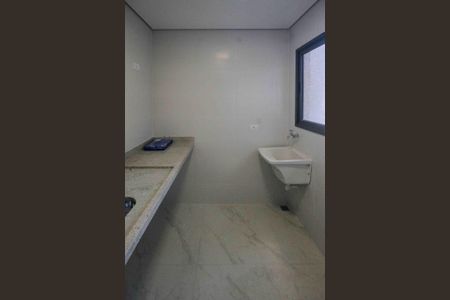 Apartamento para alugar com 47m², 2 quartos e sem vaga Apartamento para alugar com 47m², 2 quartos e sem vagaCozinha e Área de Serviço