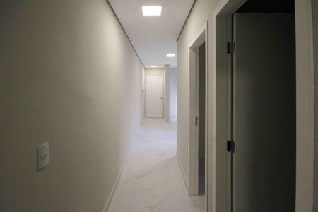 Apartamento para alugar com 47m², 2 quartos e sem vaga Apartamento para alugar com 47m², 2 quartos e sem vagaCorredor