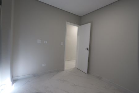 Quarto 1 de apartamento para alugar com 2 quartos, 47m² em Cidade Continental, São Paulo