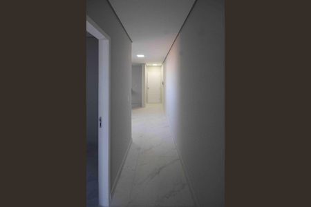 Apartamento para alugar com 45m², 2 quartos e sem vaga Apartamento para alugar com 45m², 2 quartos e sem vagaCorredor