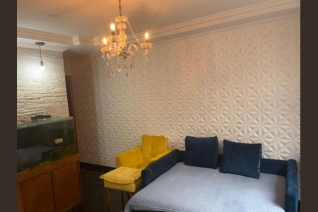 Casa à venda com 120m², 2 quartos e 2 vagas Casa à venda com 120m², 2 quartos e 2 vagasFoto 02