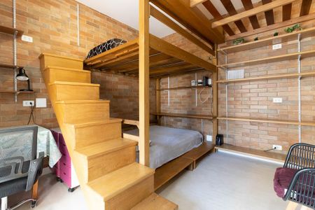 Studio para alugar com 32m², 1 quarto e 1 vaga Studio para alugar com 32m², 1 quarto e 1 vagaStudio