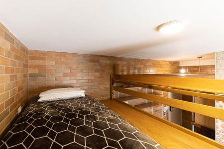 Studio para alugar com 32m², 1 quarto e 1 vaga Studio para alugar com 32m², 1 quarto e 1 vagaStudio