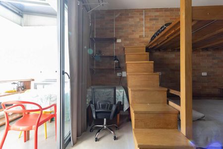 Studio para alugar com 32m², 1 quarto e 1 vaga Studio para alugar com 32m², 1 quarto e 1 vagaStudio