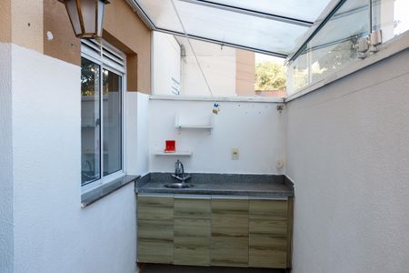 Apartamento para alugar com 60m², 2 quartos e 1 vaga Apartamento para alugar com 60m², 2 quartos e 1 vagaSacada
