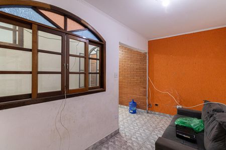 Casa para alugar com 100m², 2 quartos e sem vagaSala