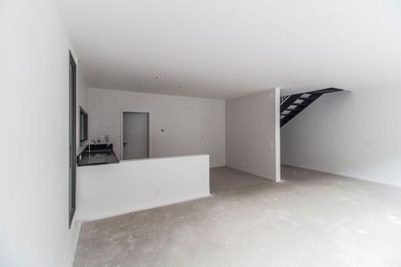 Casa de condomínio à venda com 230m², 3 quartos e 3 vagas Casa de condomínio à venda com 230m², 3 quartos e 3 vagasSala