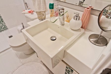 Apartamento à venda com 130m², 3 quartos e 4 vagasBanheiro da Suíte 1