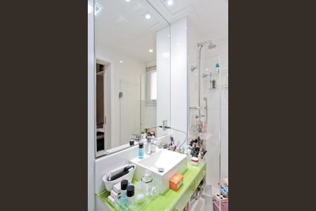 Apartamento à venda com 130m², 3 quartos e 4 vagasBanheiro da Suíte 2