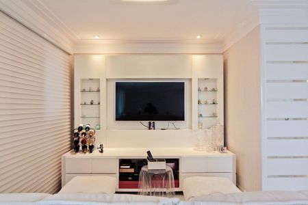 Apartamento à venda com 130m², 3 quartos e 4 vagasSala