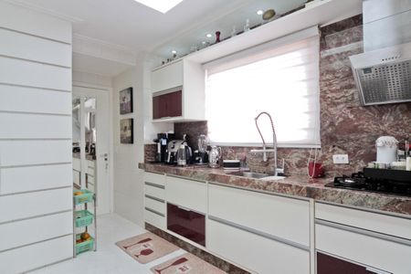 Apartamento à venda com 130m², 3 quartos e 4 vagasCozinha