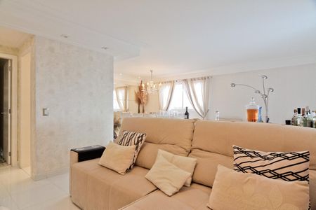 Apartamento à venda com 130m², 3 quartos e 4 vagasSala