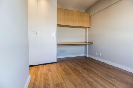 Apartamento à venda com 78m², 2 quartos e 2 vagasSuíte 2