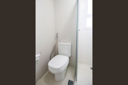 Apartamento à venda com 78m², 2 quartos e 2 vagasBanheiro da Suíte 2