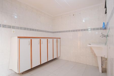 Casa à venda com 200m², 3 quartos e 2 vagasÁrea de Serviço