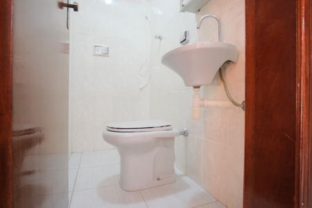 Casa à venda com 200m², 3 quartos e 2 vagasBanheiro de serviço