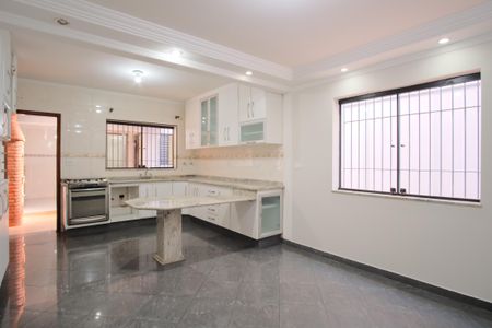 Casa à venda com 200m², 3 quartos e 2 vagasCozinha