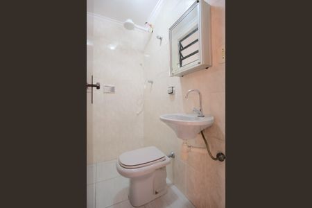 Casa à venda com 200m², 3 quartos e 2 vagasBanheiro de serviço