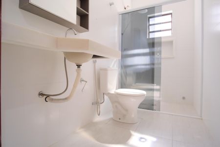 Casa à venda com 200m², 3 quartos e 2 vagasBanheiro Social