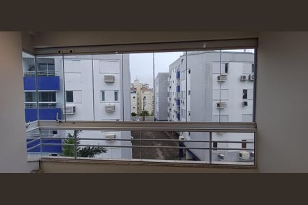 Apartamento para alugar com 92m², 3 quartos e 1 vaga Apartamento para alugar com 92m², 3 quartos e 1 vagaVista da Sacada